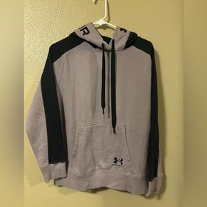 Under Armour sweater, Size:SM